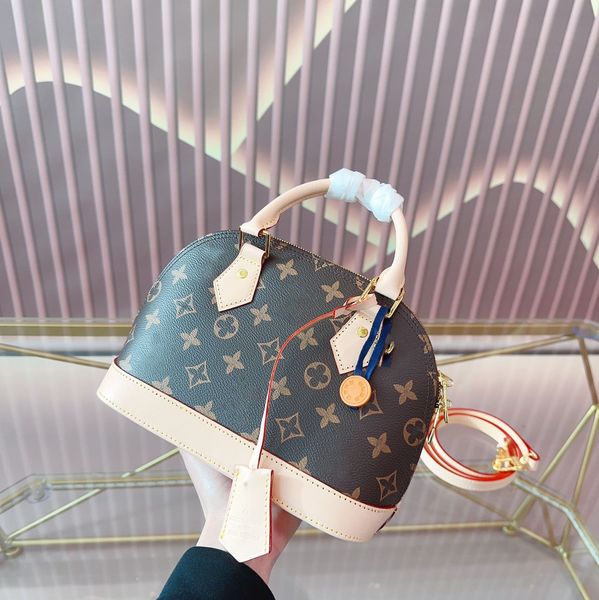 fiorelli handbags quality alma bb tote fashion women shoulder bags chain messenger bag leather handbags shell wallet purse ladies cosmetic c
fiorelli handbags quality alma bb tote fashion women shoulder bags chain messenger bag leather handbags shell wallet purse ladies cosmetic c