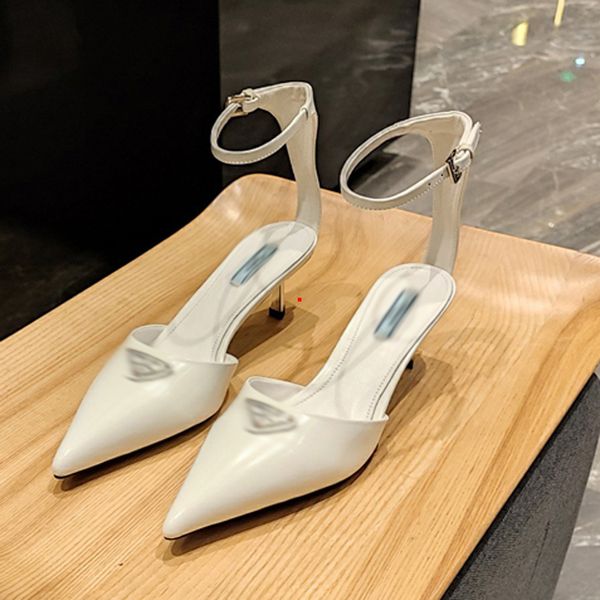 2023 fashion women dress shoes high heels pointed toe pumps come with logo dust bags wedding shoes heels sandals size 35-40 -k241, Black 
2023 fashion women dress shoes high heels pointed toe pumps come with logo dust bags wedding shoes heels sandals size 35-40 -k241, Black