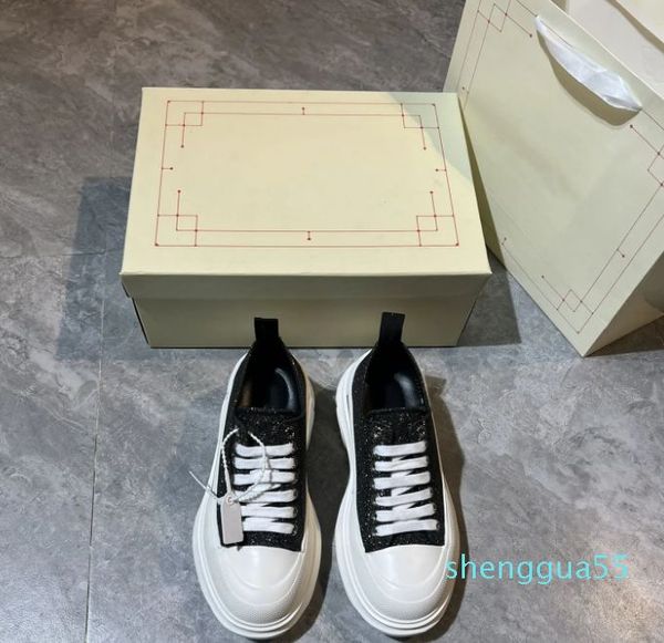 2023 new fashion shoes designer version handmade custom white bottom black sequin fashion casual sneakers high quality
2023 new fashion shoes designer version handmade custom white bottom black sequin fashion casual sneakers high quality