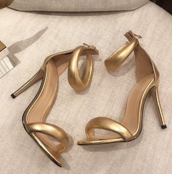 gianvito rossi sandals stiletto heels sandals dress shoes super high heel for women leather sole summer designer sandals foot strap heeled r, Black
gianvito rossi sandals stiletto heels sandals dress shoes super high heel for women leather sole summer designer sandals foot strap heeled r, Black