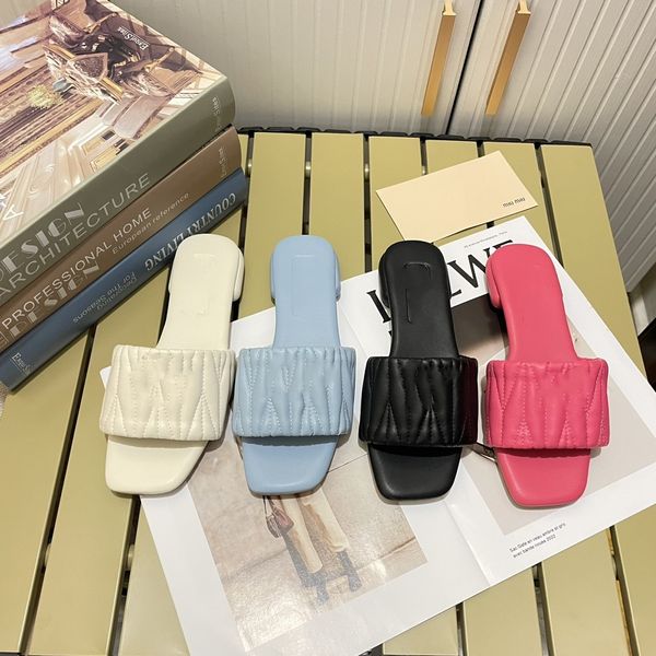 new designer fashion luxury summer ladies leather slippers black white red blue women home beach casual sandals
new designer fashion luxury summer ladies leather slippers black white red blue women home beach casual sandals