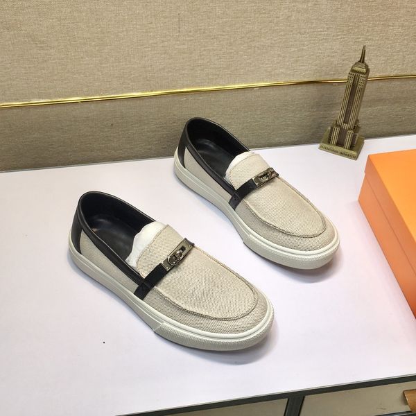 5a brand designer shoes new men's breathable mesh casual shoes kelly buckle lazy shoes summer sports shoes running shoes comfortable bo, Black
5a brand designer shoes new men's breathable mesh casual shoes kelly buckle lazy shoes summer sports shoes running shoes comfortable bo, Black