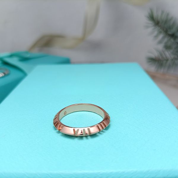 fashion designer ring luxury rings women classic jewelry silver rings men rose gold designer couple rings gift personalized style good nice
fashion designer ring luxury rings women classic jewelry silver rings men rose gold designer couple rings gift personalized style good nice