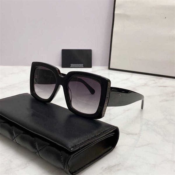 classic sunglasses for women designer fashion plate personality large square frame summer uv protection driving sunglasses, White;black
classic sunglasses for women designer fashion plate personality large square frame summer uv protection driving sunglasses, White;black