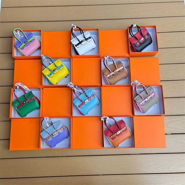 same mini color matching cute small earphone bag with lipstick car key pendant gift box, Slivery;golden
same mini color matching cute small earphone bag with lipstick car key pendant gift box, Slivery;golden