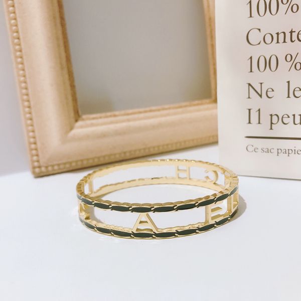 18k gold bangle bracelet designer spring love cuff bracelet luxury women's stainless steel bracelet romantic design family gifts jewelr, Black
18k gold bangle bracelet designer spring love cuff bracelet luxury women's stainless steel bracelet romantic design family gifts jewelr, Black