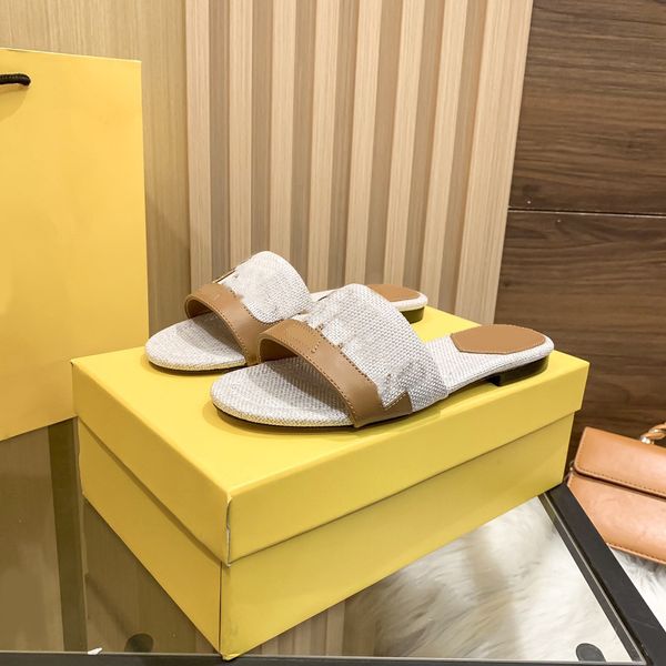 2023 summer women wear moccasin slippers f italy home fashion all-match canvas fabric woven seaside beach casual large size flat-heeled flip, Black
2023 summer women wear moccasin slippers f italy home fashion all-match canvas fabric woven seaside beach casual large size flat-heeled flip, Black