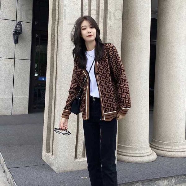 women's sweaters designer wool knitted cardigan fashion high end versatile coat women y7t0, White;black
women's sweaters designer wool knitted cardigan fashion high end versatile coat women y7t0, White;black