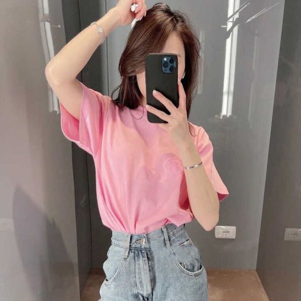 2023 new women's tshirt shirt correct version quality spa front back embroidered t-shirt loose sleeve versatile for men women, White;black
2023 new women's tshirt shirt correct version quality spa front back embroidered t-shirt loose sleeve versatile for men women, White;black