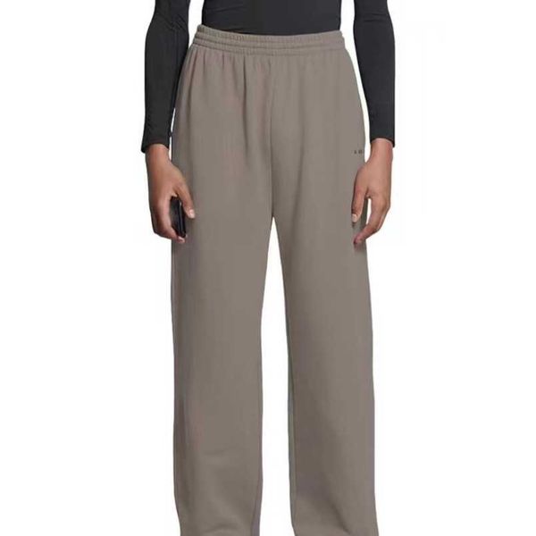 womens designer t shirt tracksuit shirt differentiate market high edition autumn winter family letter embroidery casual wide leg loose pants, White;black
womens designer t shirt tracksuit shirt differentiate market high edition autumn winter family letter embroidery casual wide leg loose pants, White;black