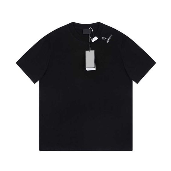 2023 new designer womens t shirt high-end shirt high version family co branded graffiti large letter embroidery pure sleeve summer label wea, White;black
2023 new designer womens t shirt high-end shirt high version family co branded graffiti large letter embroidery pure sleeve summer label wea, White;black