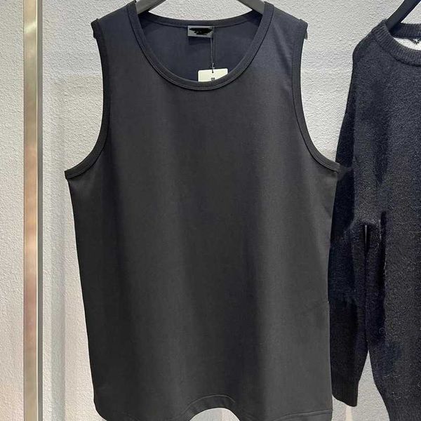 designer new women t shirt premium differentiated market edition summer sleeveless t-shirt house solid simple loose versatile tank, Black
designer new women t shirt premium differentiated market edition summer sleeveless t-shirt house solid simple loose versatile tank, Black