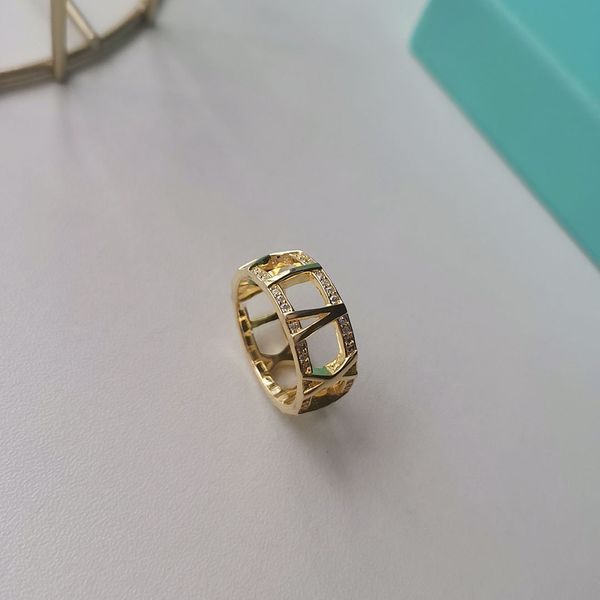 925 silver 18k gold stones plating wedding engagement rings for women luxury hollowed out diamond size 7 8 9 men sparkling christmas party g
925 silver 18k gold stones plating wedding engagement rings for women luxury hollowed out diamond size 7 8 9 men sparkling christmas party g