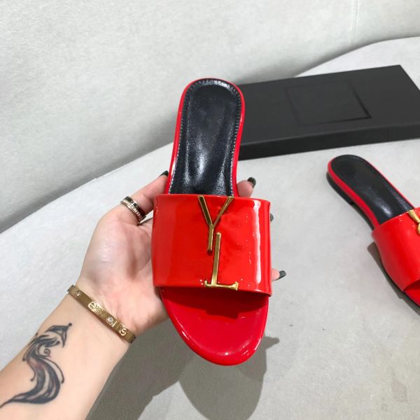 2023luxuries designer men's women's slippers sandals shoes slide summer fashion wide flat flip flops with box size 35-41 san ury, Black
2023luxuries designer men's women's slippers sandals shoes slide summer fashion wide flat flip flops with box size 35-41 san ury, Black