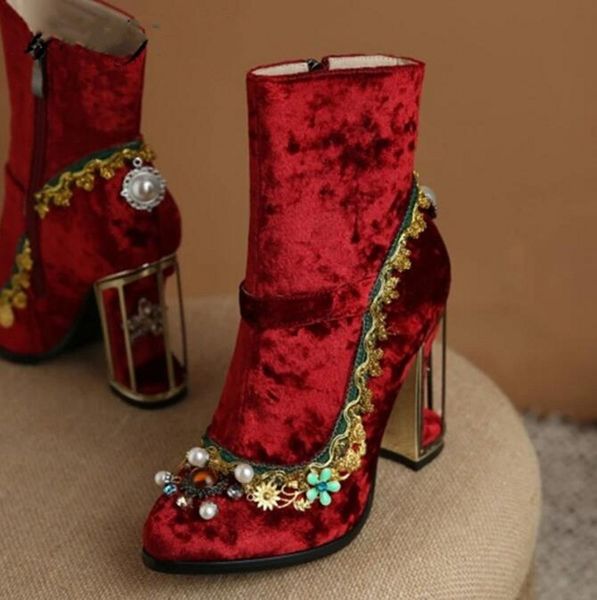 2023 winter new design women boots shoes pointed toe strange heels thick heel short boots solid color womens winter boot, Black
2023 winter new design women boots shoes pointed toe strange heels thick heel short boots solid color womens winter boot, Black