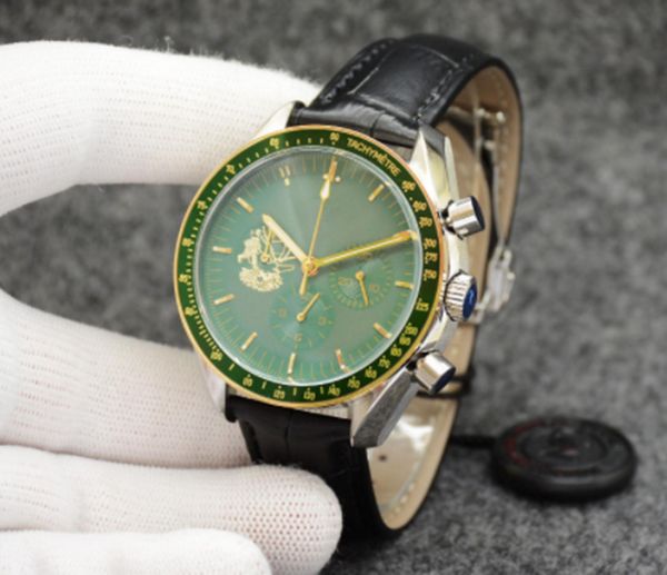 luxury men's quartz sport battery watch eyes on the stars limited edition two tone gold and green dial stainless steel professional div, Slivery;brown
luxury men's quartz sport battery watch eyes on the stars limited edition two tone gold and green dial stainless steel professional div, Slivery;brown