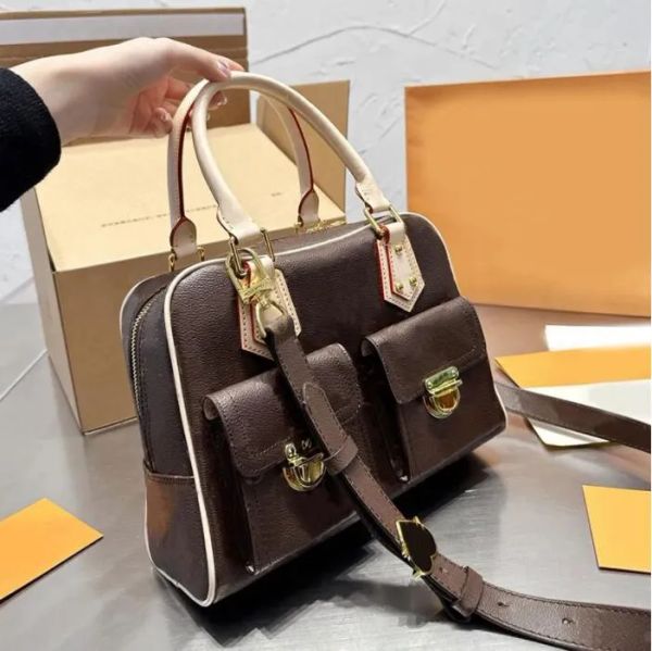 mt tote shoulder bag vintage crossbody bag women's tote bag classic old floral letter travel tote external flap bag detachable strap to
mt tote shoulder bag vintage crossbody bag women's tote bag classic old floral letter travel tote external flap bag detachable strap to
