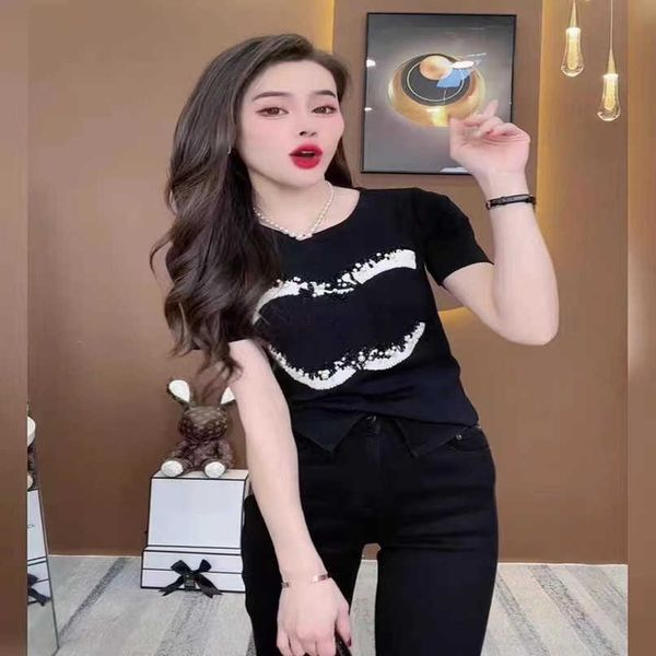 designer summer women t shirt 2023 summer acetic acid tiansi small fragrant wind beaded round neck slim fit sleeve knit shirt second hair, White;black
designer summer women t shirt 2023 summer acetic acid tiansi small fragrant wind beaded round neck slim fit sleeve knit shirt second hair, White;black