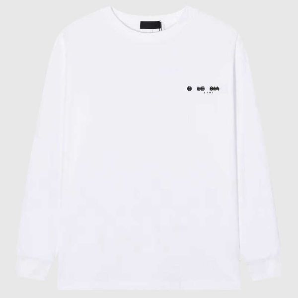 2023 new designer womens t shirt high-end summer family print tape loose relaxed long sleeve t-shirt, White;black
2023 new designer womens t shirt high-end summer family print tape loose relaxed long sleeve t-shirt, White;black