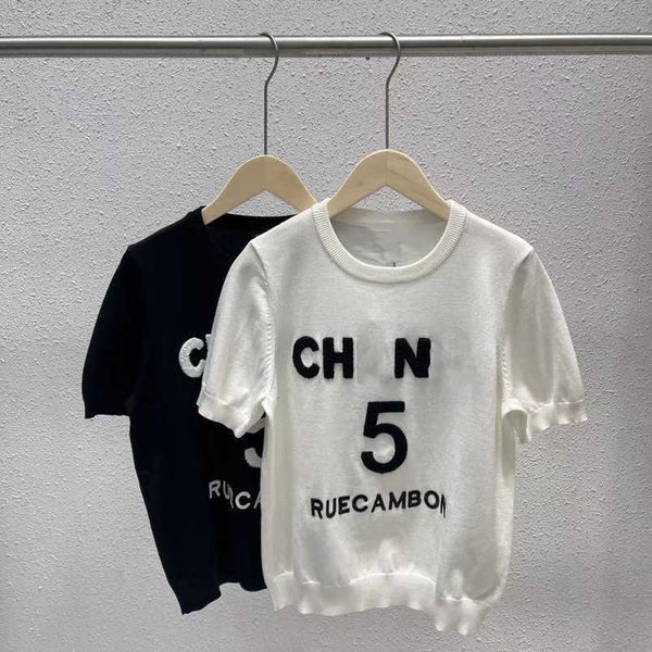 womens designer t shirt mr 2023 summer small trend casual letter jacquard round neck sleeve t-shirt women, White;black
womens designer t shirt mr 2023 summer small trend casual letter jacquard round neck sleeve t-shirt women, White;black