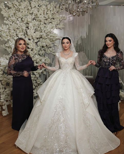 luxury ball gown wedding dresses bateau long sleeves sequins appliques beaded floor length ruffles 3d lace zipper diamonds bridal gowns plus, White
luxury ball gown wedding dresses bateau long sleeves sequins appliques beaded floor length ruffles 3d lace zipper diamonds bridal gowns plus, White