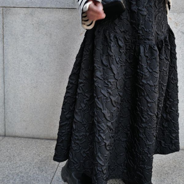 skirts kuzuwata japan vintage mid length skiing thin waist a-line umbrella faldas mujer moda 3d printed solid spring jupe 230410, Black
skirts kuzuwata japan vintage mid length skiing thin waist a-line umbrella faldas mujer moda 3d printed solid spring jupe 230410, Black