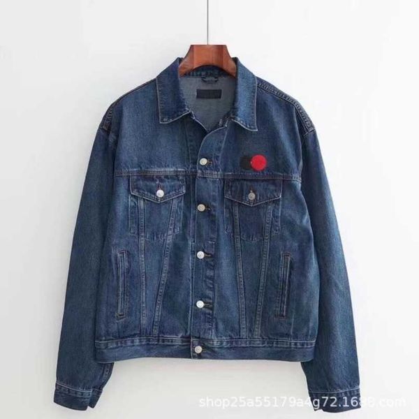 2023 womens designer t shirt tracksuit shirt the correct of the label mastercard embroidered denim star matching jacket high version, Black;brown
2023 womens designer t shirt tracksuit shirt the correct of the label mastercard embroidered denim star matching jacket high version, Black;brown