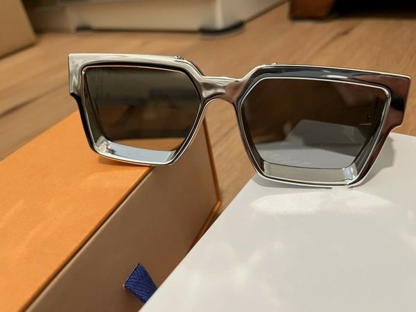 2023 luxury millionaire 96006 sunglasses for men full frame vintage designer sunglasses shiny gold sell gold plated 96006, White;black
2023 luxury millionaire 96006 sunglasses for men full frame vintage designer sunglasses shiny gold sell gold plated 96006, White;black