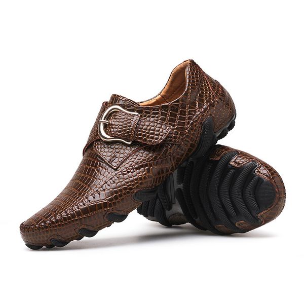 men sneakers new casual shoes male high sneakers designer fashion loafers lace up shoes men boots, Black
men sneakers new casual shoes male high sneakers designer fashion loafers lace up shoes men boots, Black