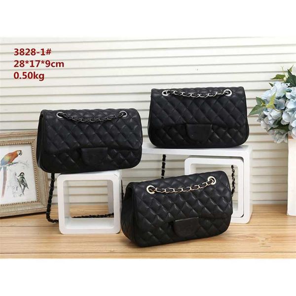 fashion women's bag 2023 new single shoulder small square rhombic lattice 3828
fashion women's bag 2023 new single shoulder small square rhombic lattice 3828