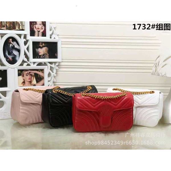 evergreen style horizontal square lock women's bag solid color stripe pu single shoulder messenger small
evergreen style horizontal square lock women's bag solid color stripe pu single shoulder messenger small