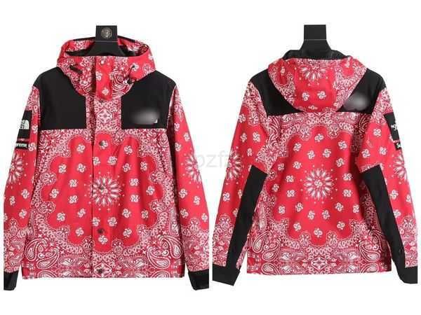 men's jackets american outdoor t classic mountain function windproof and waterproof splicing japanese retro hooded charge coat 19fg21, Black;brown
men's jackets american outdoor t classic mountain function windproof and waterproof splicing japanese retro hooded charge coat 19fg21, Black;brown