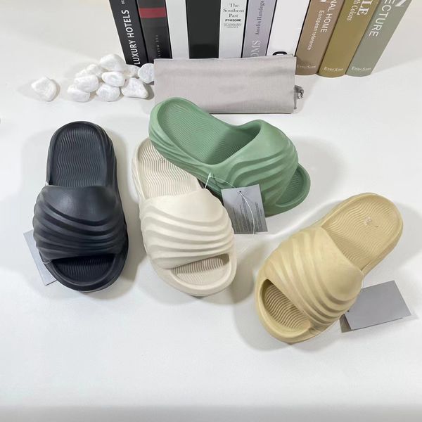 casual shoes designer slipper men foam shoe summer beach bath slide platform rubber sandal fashion outdoor causal slippers black white pure
casual shoes designer slipper men foam shoe summer beach bath slide platform rubber sandal fashion outdoor causal slippers black white pure