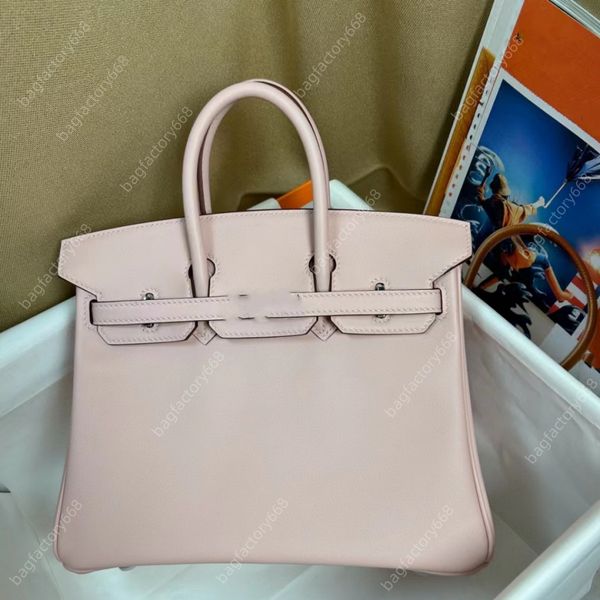 10A top handbag high quality designer bags 25cm swift Genuine Leather handmade high-grade wax line pink women's bag luxury classic fashion handbag Gift box packaging
10A top handbag high quality designer bags 25cm swift Genuine Leather handmade high-grade wax line pink women's bag luxury classic fashion handbag Gift box packaging