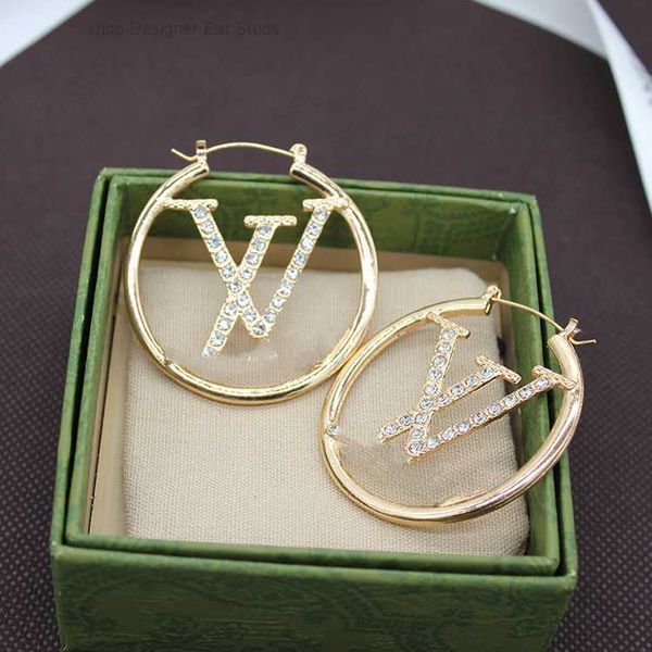 stud fashion 18k gold plated designer ear earrings brand designers geometry letters crystal hoop earring wedding jewerlry for fxgv, Golden;silver
stud fashion 18k gold plated designer ear earrings brand designers geometry letters crystal hoop earring wedding jewerlry for fxgv, Golden;silver