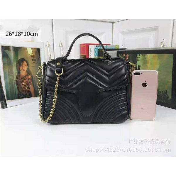 evergreen pu women's bag style horizontal square cover lock single solid wave pattern shoulder
evergreen pu women's bag style horizontal square cover lock single solid wave pattern shoulder