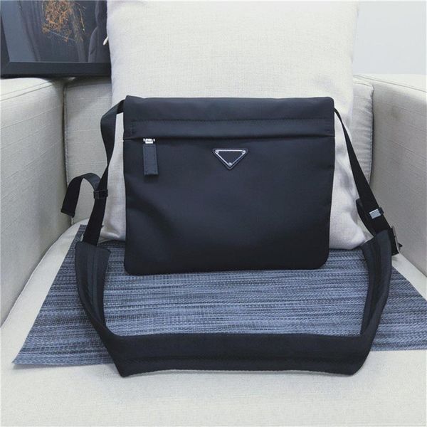 058 fashion one-shoulder bag men's leisurebag unique triangular logo multiple pockets two zipper bags and buttonbags3027
058 fashion one-shoulder bag men's leisurebag unique triangular logo multiple pockets two zipper bags and buttonbags3027