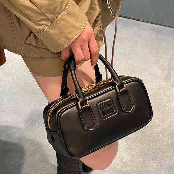shoulder bag women's clutch fashion women's composite handbag leather shoulder bag women's clutch box and dust bag 230410
shoulder bag women's clutch fashion women's composite handbag leather shoulder bag women's clutch box and dust bag 230410