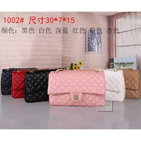 bag women 2023 new fashion classic small fragrance women's bag versatile lingge chain one shoulder messenger fashion
bag women 2023 new fashion classic small fragrance women's bag versatile lingge chain one shoulder messenger fashion