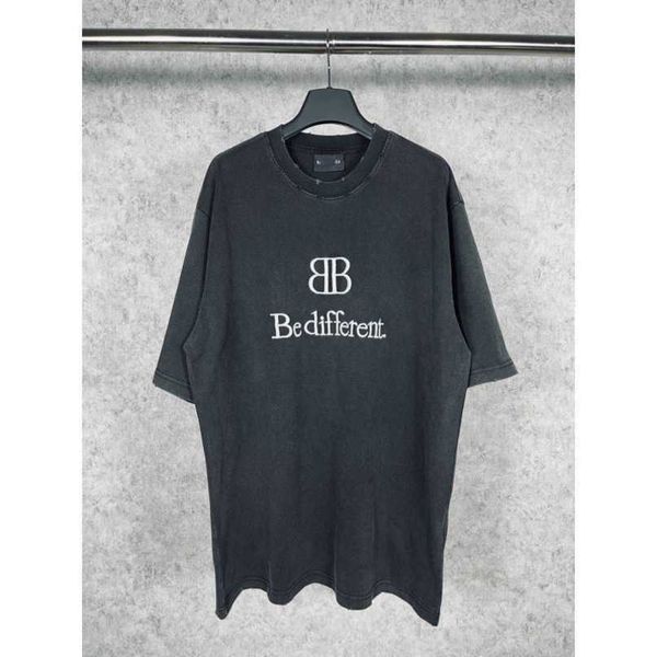 designer new women t shirt shirt high edition 23 summer badge embroidery wash loose sleeve t-shirt, White;black
designer new women t shirt shirt high edition 23 summer badge embroidery wash loose sleeve t-shirt, White;black