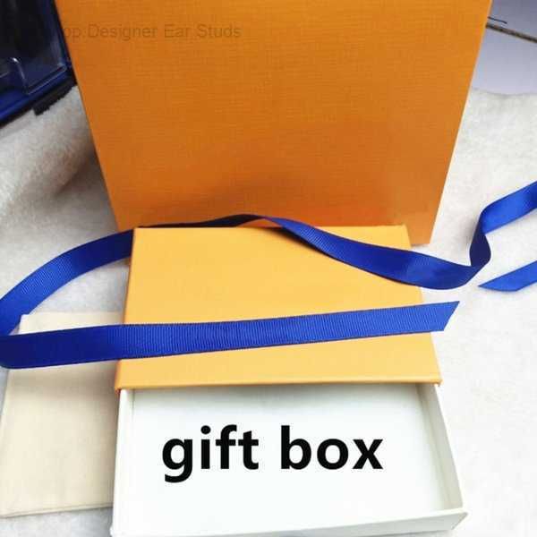 keychains key buckle car keychain classic man fashion necklace pendant accessories 6 color box need extra cost 3 xhdv, Silver
keychains key buckle car keychain classic man fashion necklace pendant accessories 6 color box need extra cost 3 xhdv, Silver