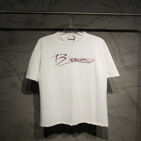 2023 womens designer t shirt tracksuit shirt correct summer style family signature letter print tear pattern loose fit sleeve, White;black
2023 womens designer t shirt tracksuit shirt correct summer style family signature letter print tear pattern loose fit sleeve, White;black