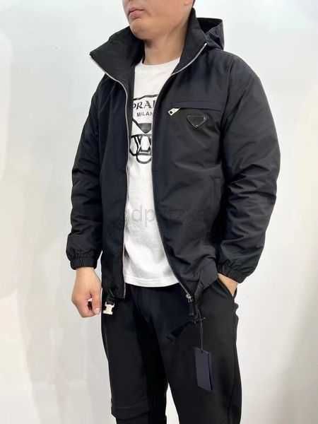 men's jackets light luxury soft draping wrinkle resistant fabric spring comfort elastic simple mock neck jacket 9iaen, Black;brown
men's jackets light luxury soft draping wrinkle resistant fabric spring comfort elastic simple mock neck jacket 9iaen, Black;brown