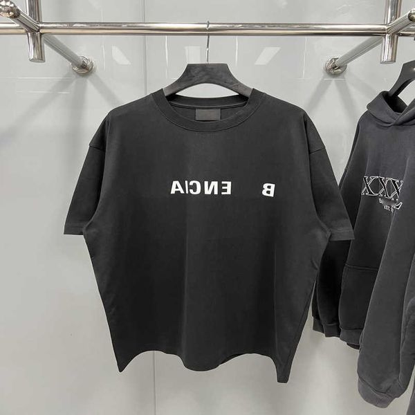 2023 womens designer t shirt tracksuit shirt high edition 2023 summer family authentic mirror letter print couple sleeve t-shirt, White
2023 womens designer t shirt tracksuit shirt high edition 2023 summer family authentic mirror letter print couple sleeve t-shirt, White