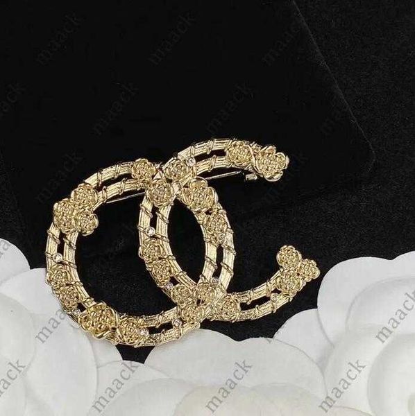 2023 c18k goldplated lotus brooch with rhinestone embellishment fashion noble broche luxury brooch designer jewelry highquality ladies same, Gray
2023 c18k goldplated lotus brooch with rhinestone embellishment fashion noble broche luxury brooch designer jewelry highquality ladies same, Gray