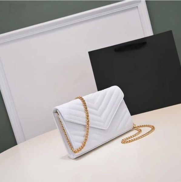 2023 luxury designer woman bag handbag women shoulder bags genuine leather original box messenger purse chain with card holder slot clutch, Black;red
2023 luxury designer woman bag handbag women shoulder bags genuine leather original box messenger purse chain with card holder slot clutch, Black;red