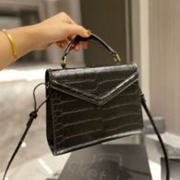 lady famous designers cross body shoulder bags totes hasp flap interior compartment coin pouch long wallets casual practical popular women s
lady famous designers cross body shoulder bags totes hasp flap interior compartment coin pouch long wallets casual practical popular women s