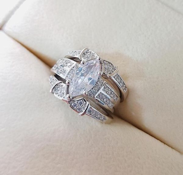 cluster rings 2021 luxury marquise 925 sterling silver wedding ring set for women lady anniversary gift drop moonso r50866568695, Golden;silver
cluster rings 2021 luxury marquise 925 sterling silver wedding ring set for women lady anniversary gift drop moonso r50866568695, Golden;silver