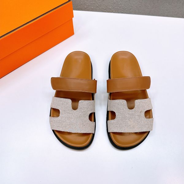 designer chypre slippers beach classic flat sandals luxury summer lady leather flip flops men women slides size 35-45 with box, Black
designer chypre slippers beach classic flat sandals luxury summer lady leather flip flops men women slides size 35-45 with box, Black