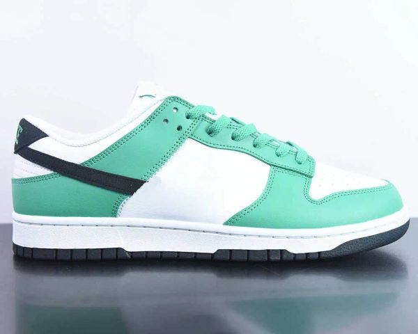 2023 basketball shoes duks low skateboard shoes stadium green black white running shoe outdoor sports sneakers with box
2023 basketball shoes duks low skateboard shoes stadium green black white running shoe outdoor sports sneakers with box
